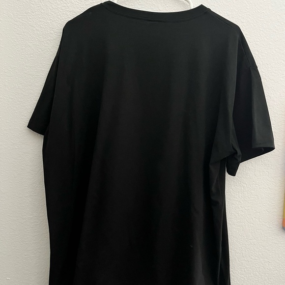 NWOT Black Graphic Tee Men’s XL - Picture 3 of 4